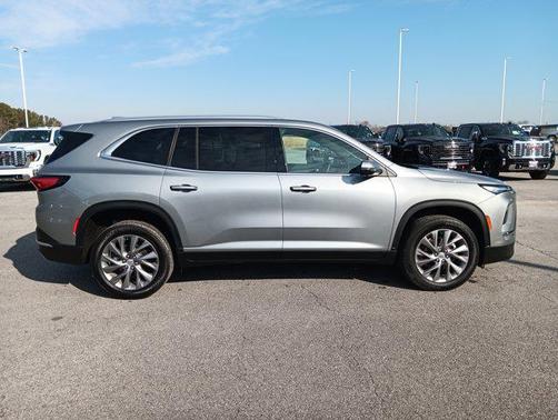 2025 Buick Enclave Preferred FWD