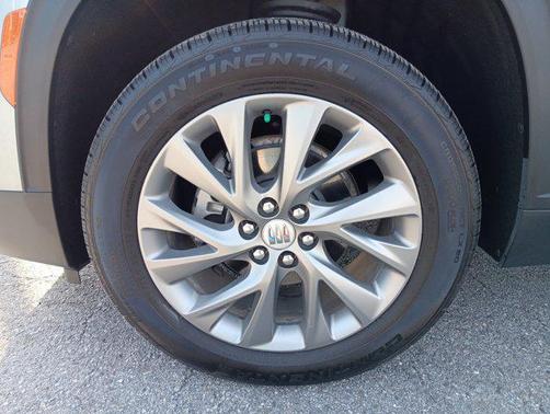 2025 Buick Enclave Preferred FWD