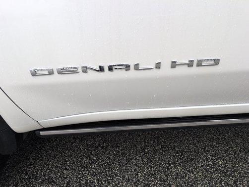 2024 GMC Sierra 2500 Denali