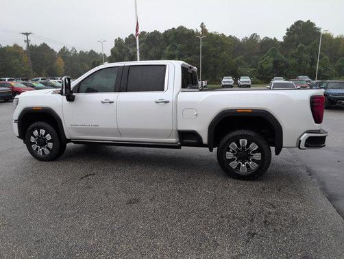 2024 GMC Sierra 2500 Denali