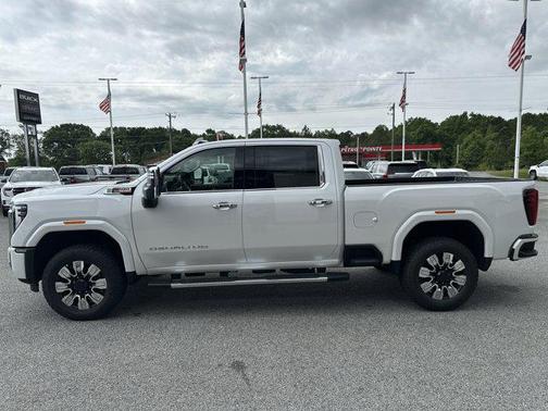 2025 GMC Sierra 2500 Denali