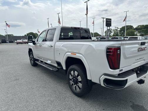 2025 GMC Sierra 2500 Denali