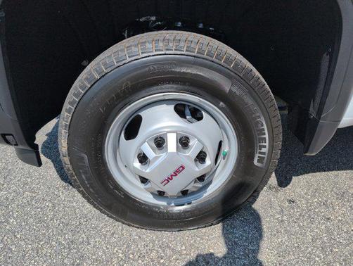 Summit White 2026 GMC Sierra 3500 Base