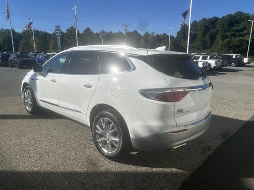 2022 Buick Enclave FWD Essence