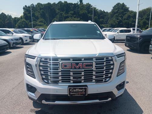Glacier White Tricoat 2026 GMC Yukon Denali