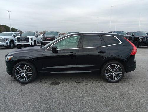 2019 Volvo XC60 T5 Momentum