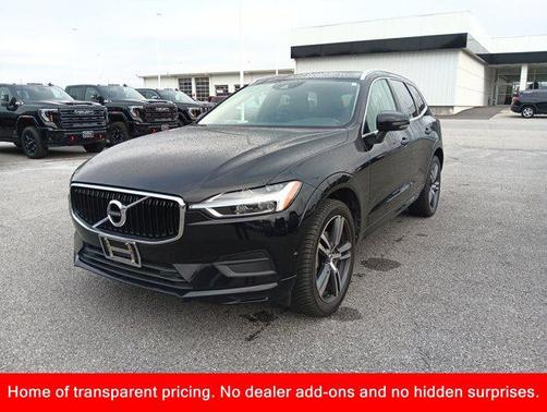 Onyx Black Metallic 2019 Volvo XC60 T5 Momentum