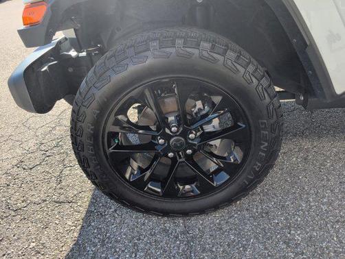 2024 Jeep Gladiator Nighthawk