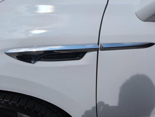 2021 Buick Enclave FWD Essence
