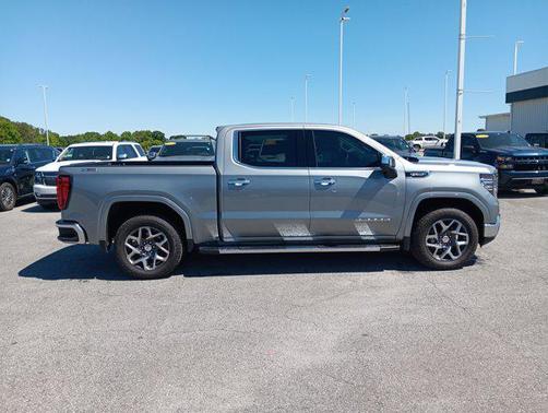 Sterling Metallic 2025 GMC Sierra 1500 SLT