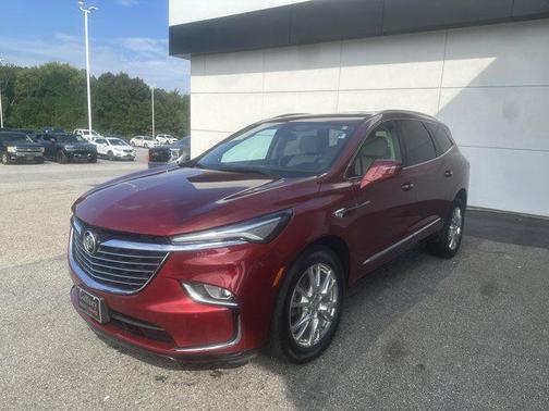 2023 Buick Enclave Essence AWD