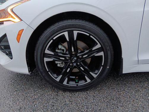 2021 Kia K5 GT-Line