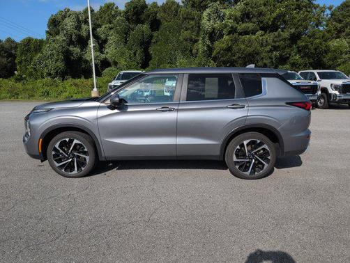 2024 Mitsubishi Outlander SE Black Edition S-AWC