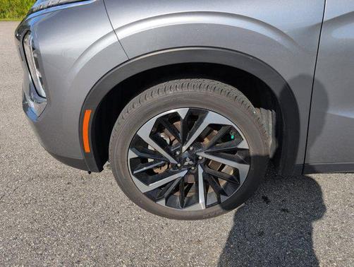 2024 Mitsubishi Outlander SE Black Edition S-AWC