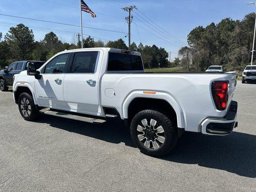 2025 GMC Sierra 2500 Denali