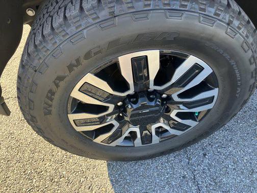 2024 GMC Sierra 2500 Denali Ultimate