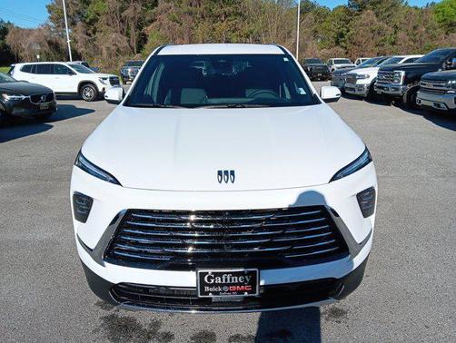 summit white 2026 Buick Enclave Preferred