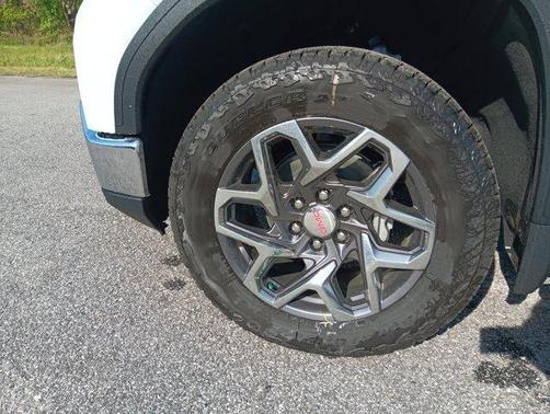Summit White 2026 GMC Sierra 1500 SLT