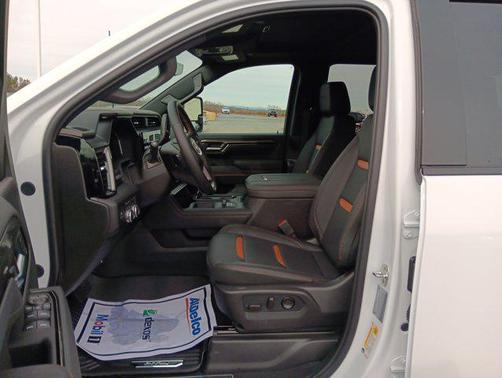 2026 GMC Sierra 2500 AT4