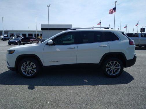 2021 Jeep Cherokee Latitude Lux