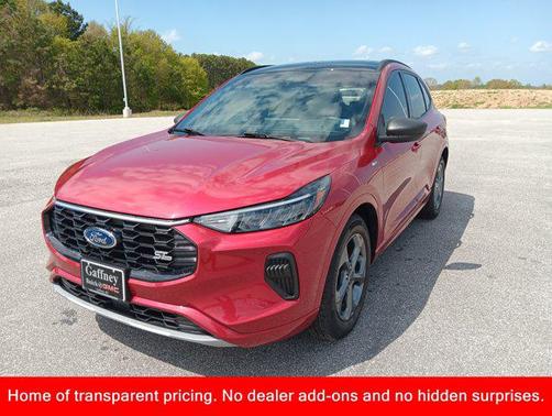 Rapid Red Metallic Tinted Clearcoat 2024 Ford Escape ST-Line