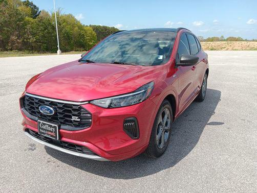 Rapid Red Metallic Tinted Clearcoat 2024 Ford Escape ST-Line