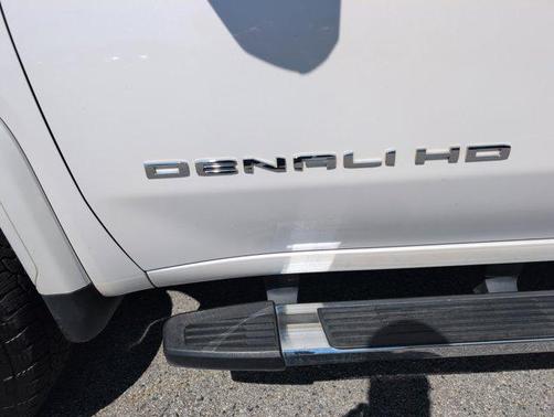 2023 GMC Sierra 2500 Denali