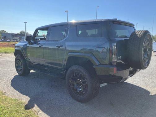 2026 GMC HUMMER EV SUV 2X