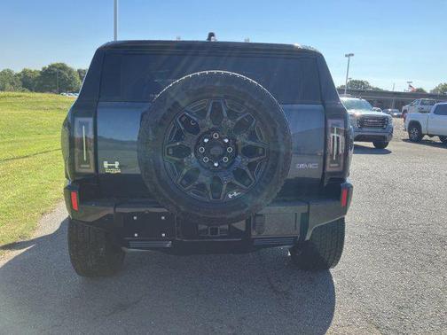 2026 GMC HUMMER EV SUV 2X