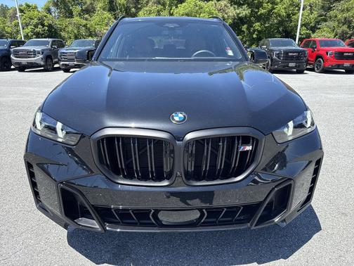 Black Sapphire Metallic 2026 BMW X5 M60i