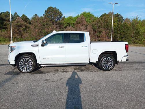 Glacier White Tricoat 2026 GMC Sierra 1500 Denali Ultimate
