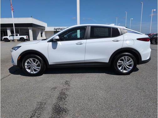 Summit White 2026 Buick Envista Preferred FWD