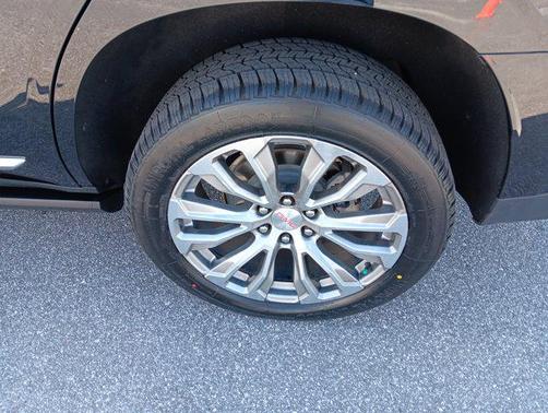 Onyx Black 2021 GMC Yukon Denali