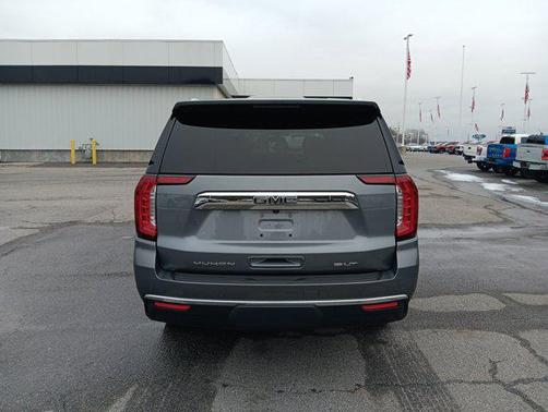 2022 GMC Yukon XL SLT