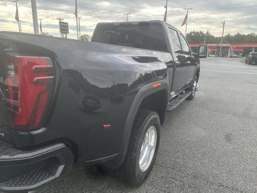 2026 GMC Sierra 3500 Denali