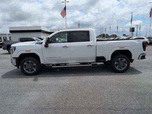 2025 GMC Sierra 2500 SLT