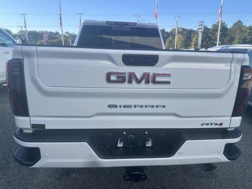 2026 GMC Sierra 2500 AT4