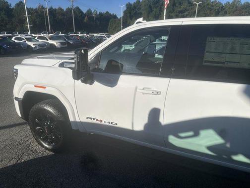 2026 GMC Sierra 2500 AT4