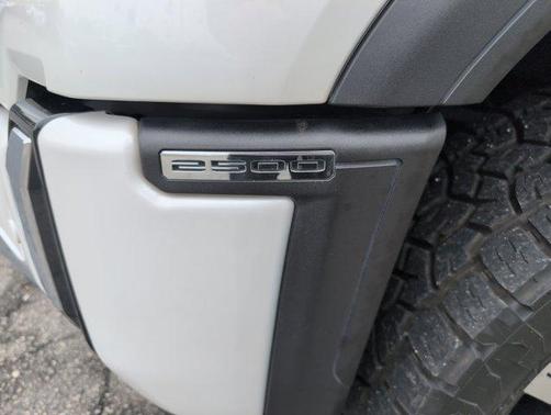 2024 GMC Sierra 2500 Denali