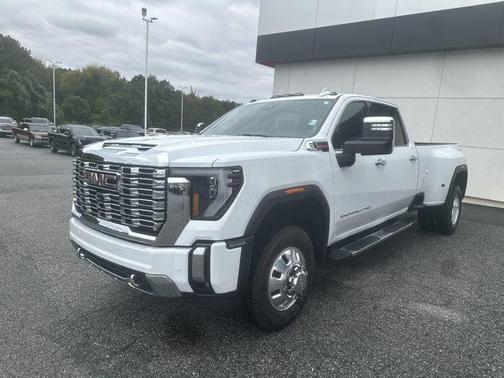2026 GMC Sierra 3500 Denali