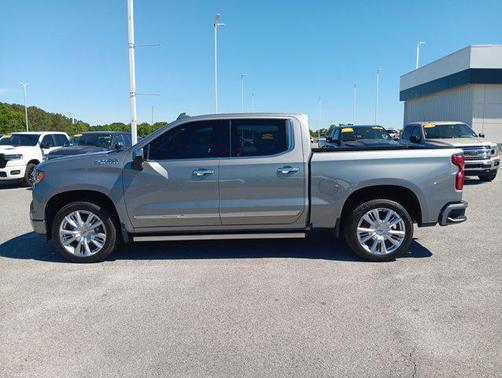 Sterling Gray Metallic 2023 Chevrolet Silverado 1500 High Country