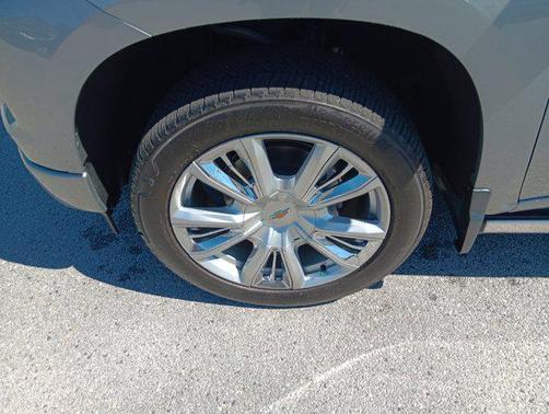 Sterling Gray Metallic 2023 Chevrolet Silverado 1500 High Country