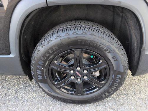 2023 GMC Acadia AWD AT4