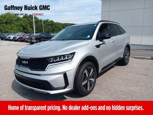 Sparkling Silver 2022 Kia Sorento S