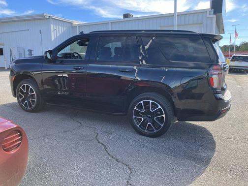 2023 Chevrolet Tahoe 4WD RST