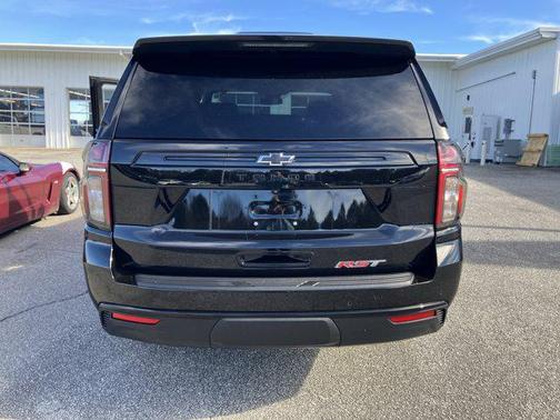 2023 Chevrolet Tahoe 4WD RST