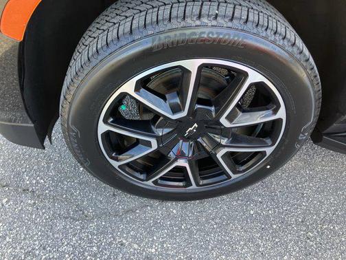 2023 Chevrolet Tahoe 4WD RST