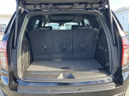 2023 Chevrolet Tahoe 4WD RST