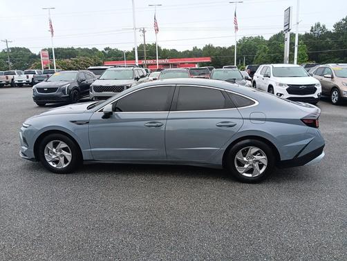 Transmission Blue 2025 Hyundai SONATA SE