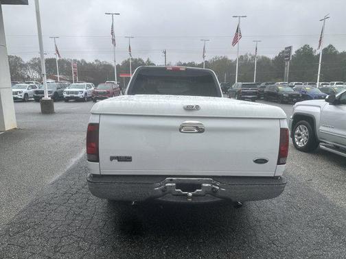 2002 Ford F-150 XLT SuperCab